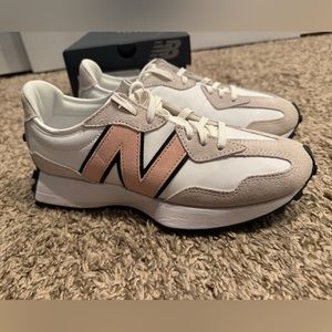 New Balance 327 Women’s